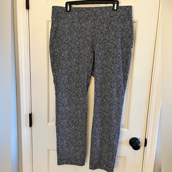 LandsEnd pants size 1X - Picture 2 of 8